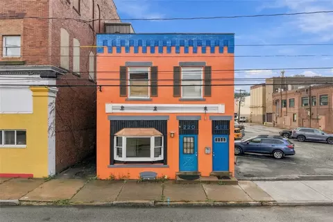 205 5th Ave, Tarentum, PA 15084