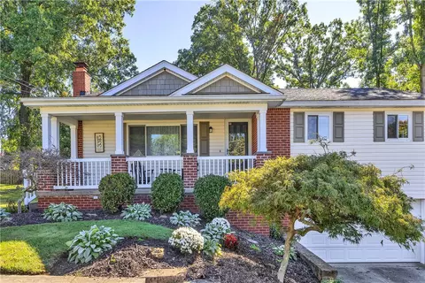 3315 Shady Dr, Murrysville, PA 15668