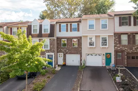 332 Fawn Trl, Cranberry Township, PA 16066