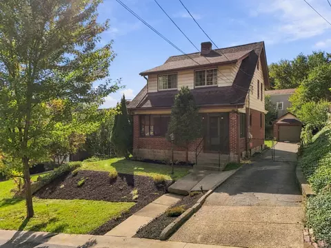 10 Broadmoor, Pittsburgh, PA 15228