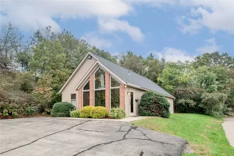 1637 N Main Street Ext, Butler, PA 16001
