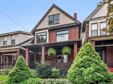 782 Loretta St, Pittsburgh, PA 15217