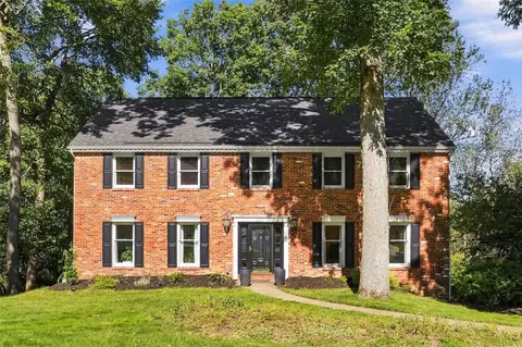 2525 Lindenwood Dr, Wexford, PA 15090
