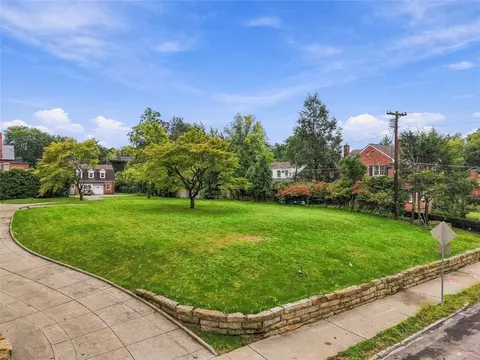 5238 Ellsworth Ave, Pittsburgh, PA 15232