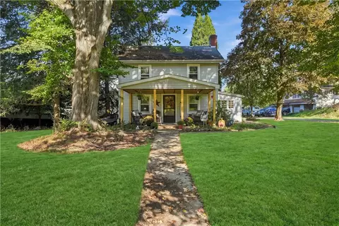 140 Mcdermott Rd, Trafford, PA 15085