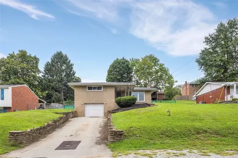 303 Pine Dr, New Stanton, PA 15672