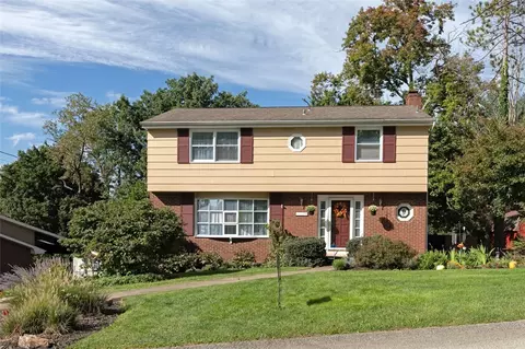 3330 Shady Dr, Murrysville, PA 15668