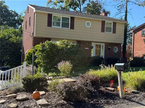 3330 Shady Dr, Murrysville, PA 15668