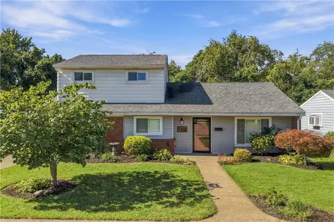 130 Sawyer Dr, Aliquippa, PA 15001