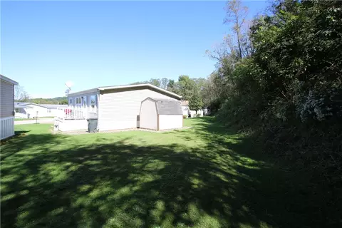 Exterior - 122 Eagle Pointe Dr, New Eagle, PA 15067 photo 5 of 5