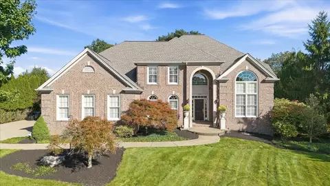139 Sebago Lk, Sewickley, PA 15143