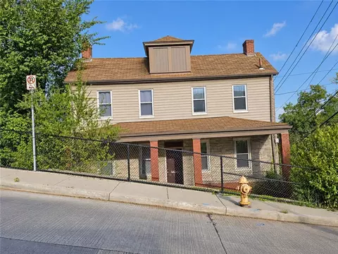 1599 Fallowfield Ave, Pittsburgh, PA 15216