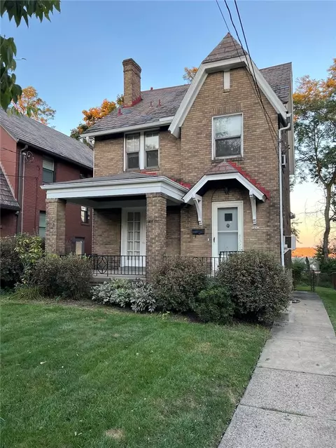 3207 Shady Ave, Pittsburgh, PA 15217