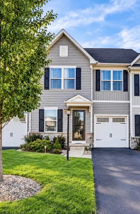 272 Smith, Beaver Falls, PA 15010