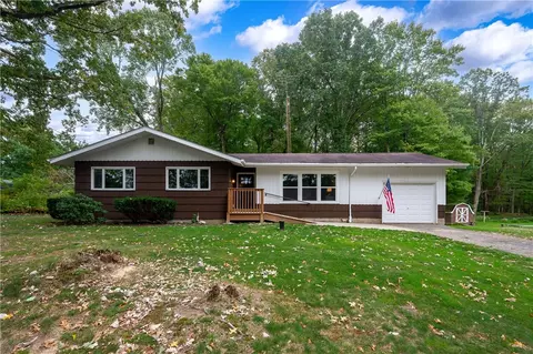 220 Forrester Rd, Slippery Rock, PA 16057
