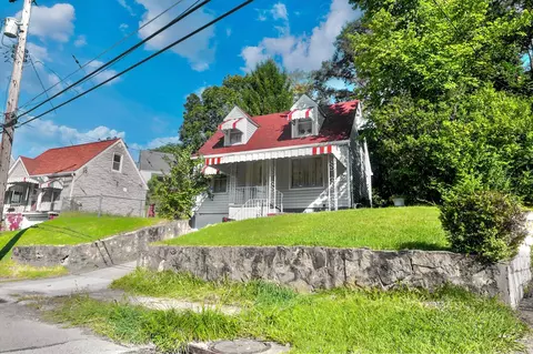 244 James Ave, North Versailles, PA 15137