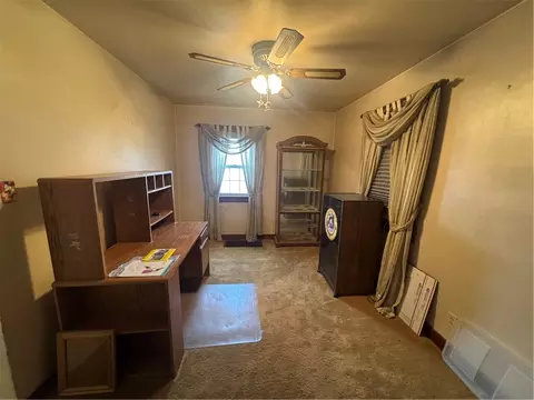Bedroom - 1605 Ridge Ave, Arnold, PA 15068 photo 1 of 6