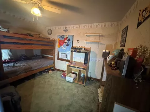 Bedroom - 1605 Ridge Ave, Arnold, PA 15068 photo 5 of 6