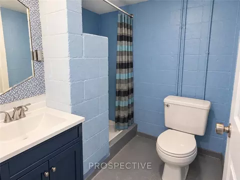 Bath - 459 Routh St, Monroeville, PA 15146 photo 4 of 6