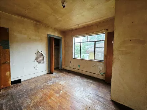 Bedroom - 459 Routh St, Monroeville, PA 15146 photo 3 of 9