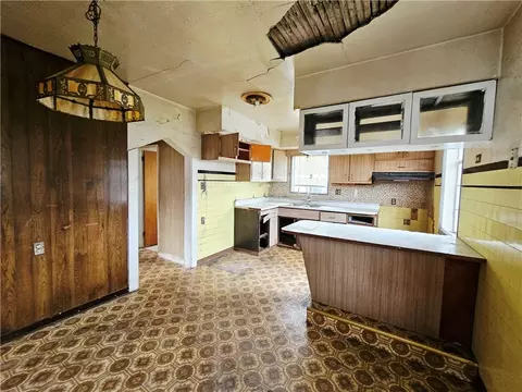 Kitchen - 459 Routh St, Monroeville, PA 15146 photo 1 of 4