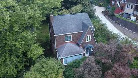 225 Woodside Rd, Pittsburgh, PA 15221