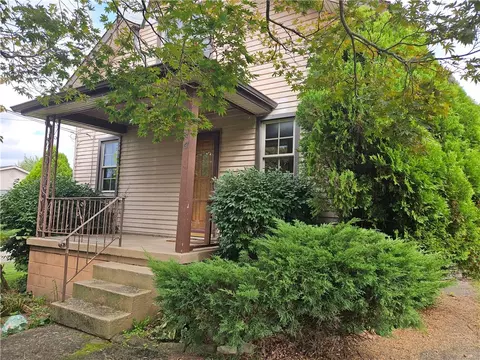 114 114-12 Wylie Ave, Strabane, PA 15363