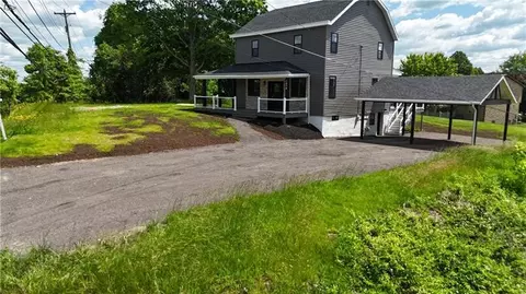 Exterior - 1076 Chapel Rd, Monaca, PA 15061 photo 2 of 6