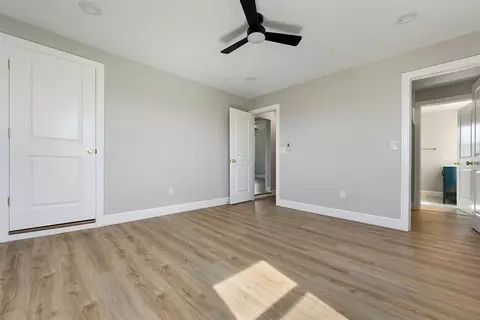 Bedroom - 1076 Chapel Rd, Monaca, PA 15061 photo 7 of 8