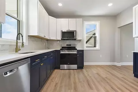Kitchen - 1076 Chapel Rd, Monaca, PA 15061 photo 3 of 3