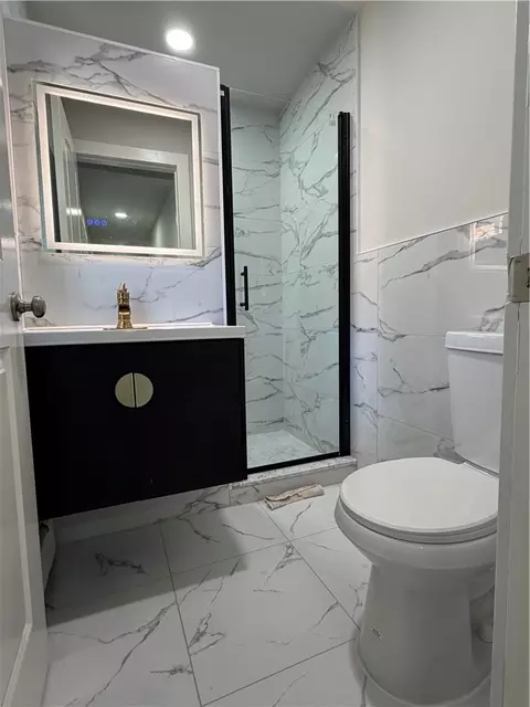 Bath - 321 S 3rd St, Apollo, PA 15613 photo 1 of 2