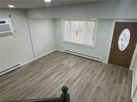 Living - 321 S 3rd St, Apollo, PA 15613 photo 3 of 4