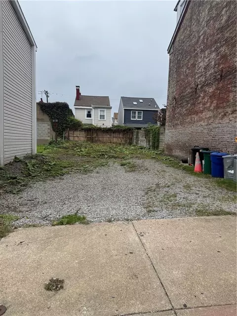 159 Almond Way, Pittsburgh, PA 15201