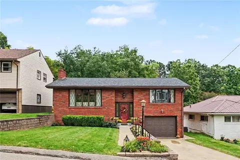 705 Smiley St, Ellwood City, PA 16117