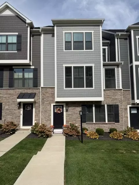 106 Crab Apple Way, Coraopolis, PA 15108