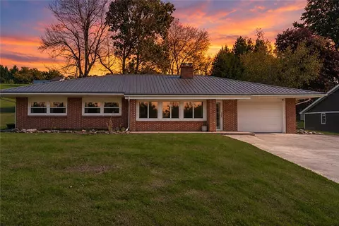 93 Mchenry Rd, Indiana, PA 15701