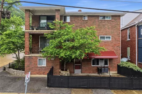 1214 Broadway Ave, Mckees Rocks, PA 15136