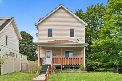 709 Short St, Irwin, PA 15642