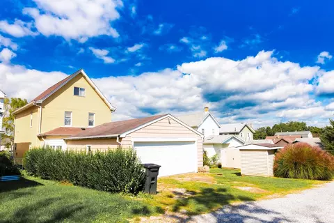 Exterior - 855 Jackson, Monaca, PA 15061 photo 6 of 9