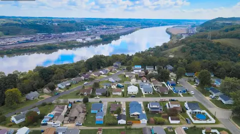View/Area - 855 Jackson, Monaca, PA 15061 photo 1 of 5