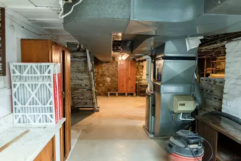 Entry Way - 855 Jackson, Monaca, PA 15061 photo 8 of 8