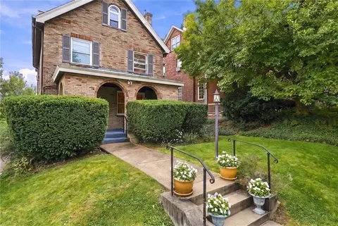 1209 Denniston St, Pittsburgh, PA 15217