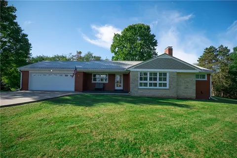 Exterior - 174 Mowry Rd, Monaca, PA 15061 photo 2 of 12
