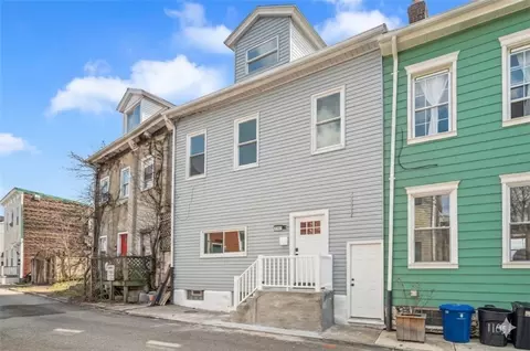 1107 Brabec St, Pittsburgh, PA 15212