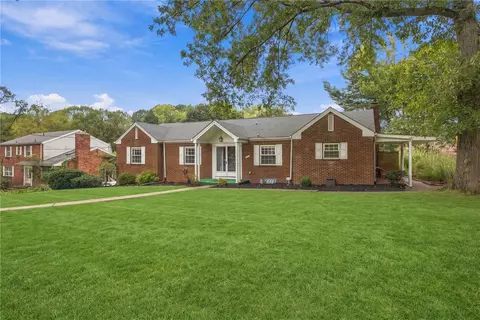 3601 Mccrady Rd, Pittsburgh, PA 15235