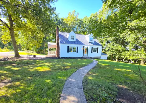 261 Old Scales Rd, Washington, PA 15301