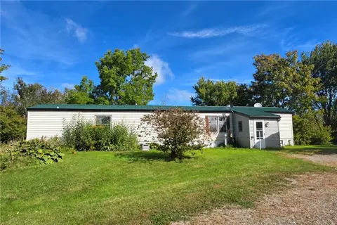 8923 Station Rd, Erie, PA 16510