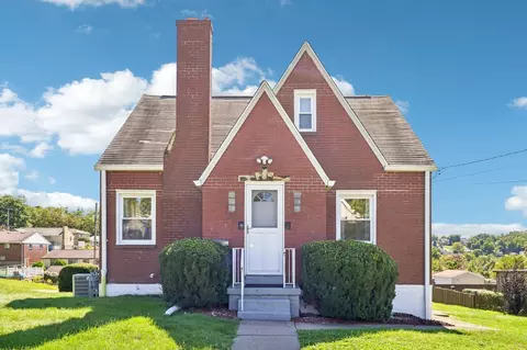 318 Oak, West Mifflin, PA 15122