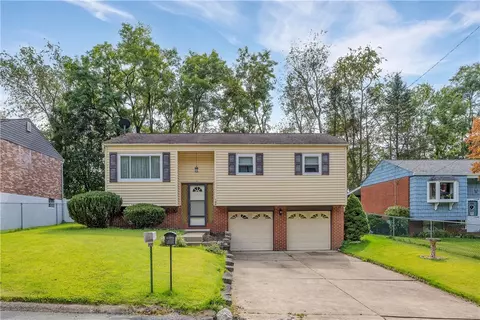 102 Bucknell Dr, Springdale, PA 15144