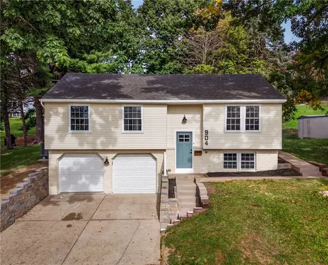 904 5th St, Baden, PA 15005